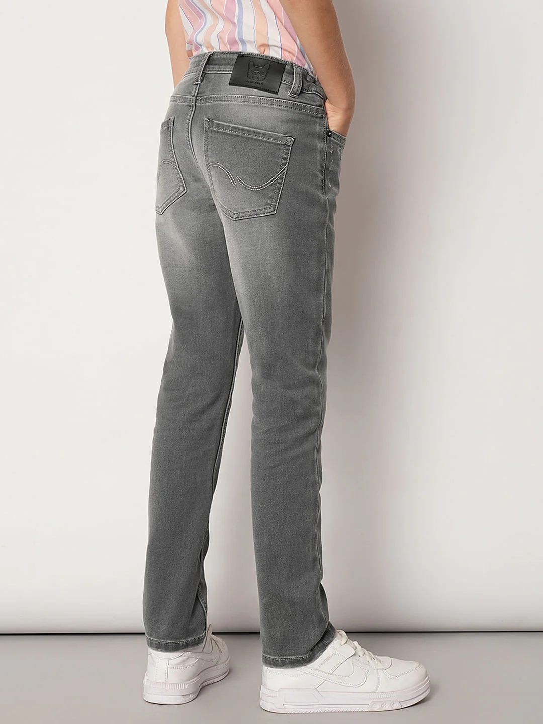 Boys Grey Mid Rise Regular Fit Jeans - Image 4