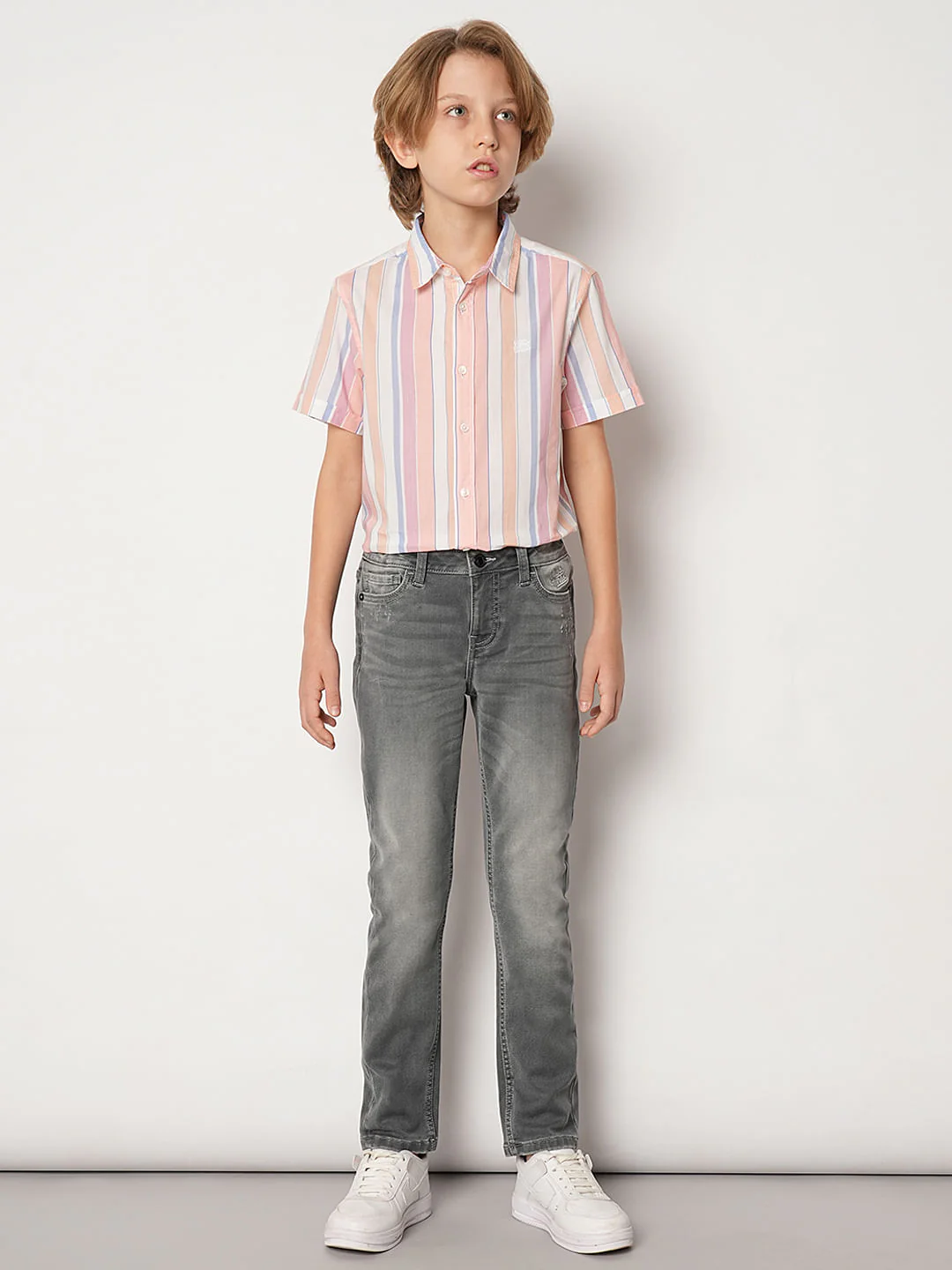 Boys Grey Mid Rise Regular Fit Jeans - Image 5