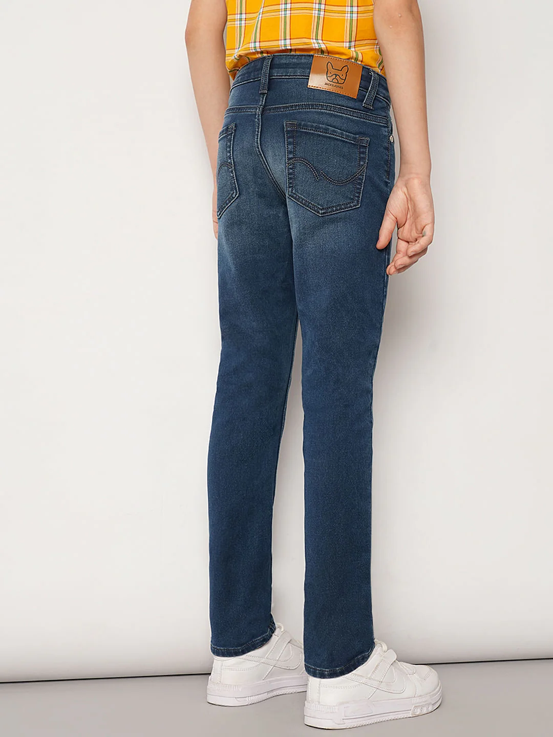 Boys Blue Mid Rise Regular Fit Jeans - Image 4