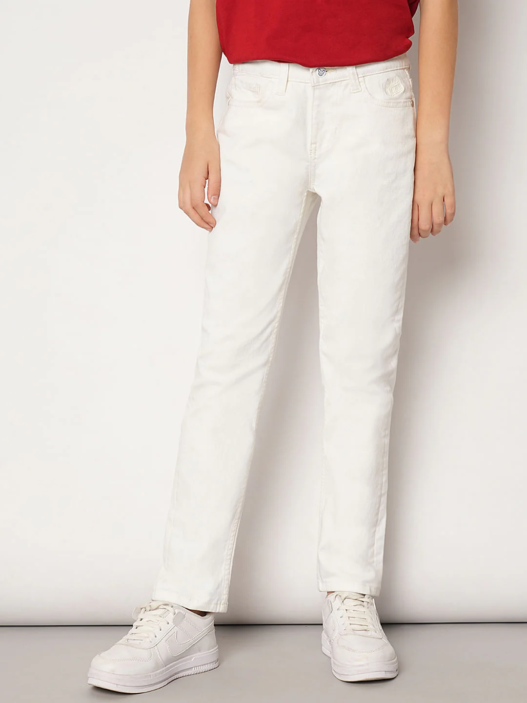 Boys White Mid Rise Regular Fit Jeans - Image 2