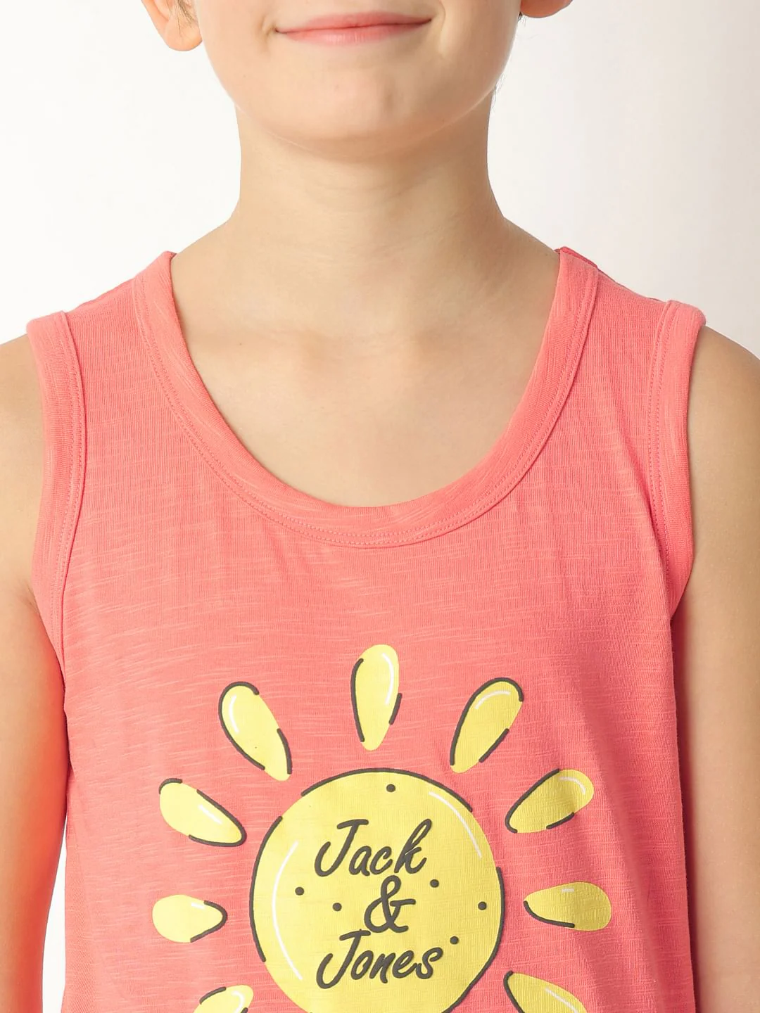 Boys Peach Printed Sleeveless T-shirt - Image 6