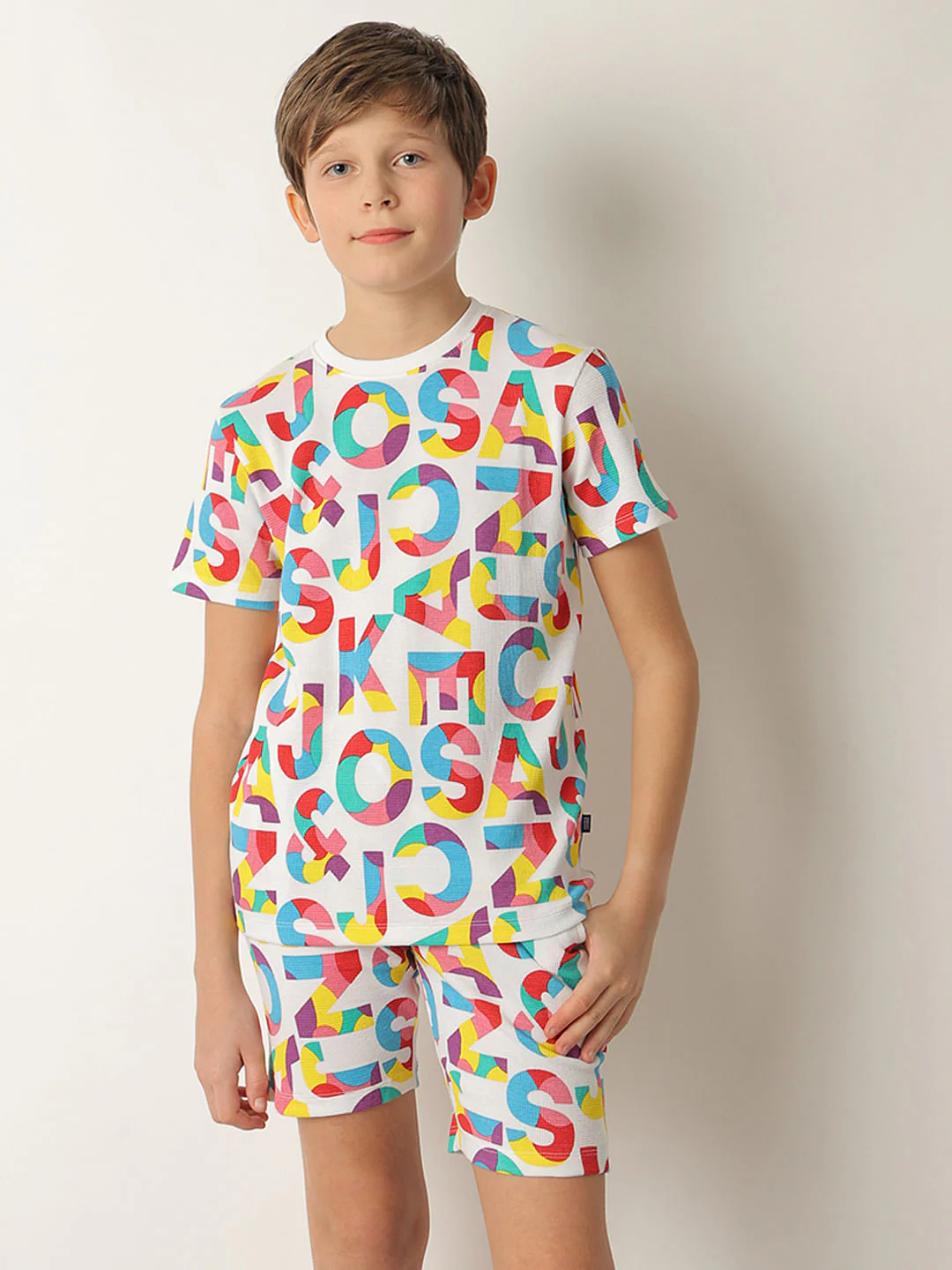 Boys White Printed Co-ord Set T-shirt - Image 2