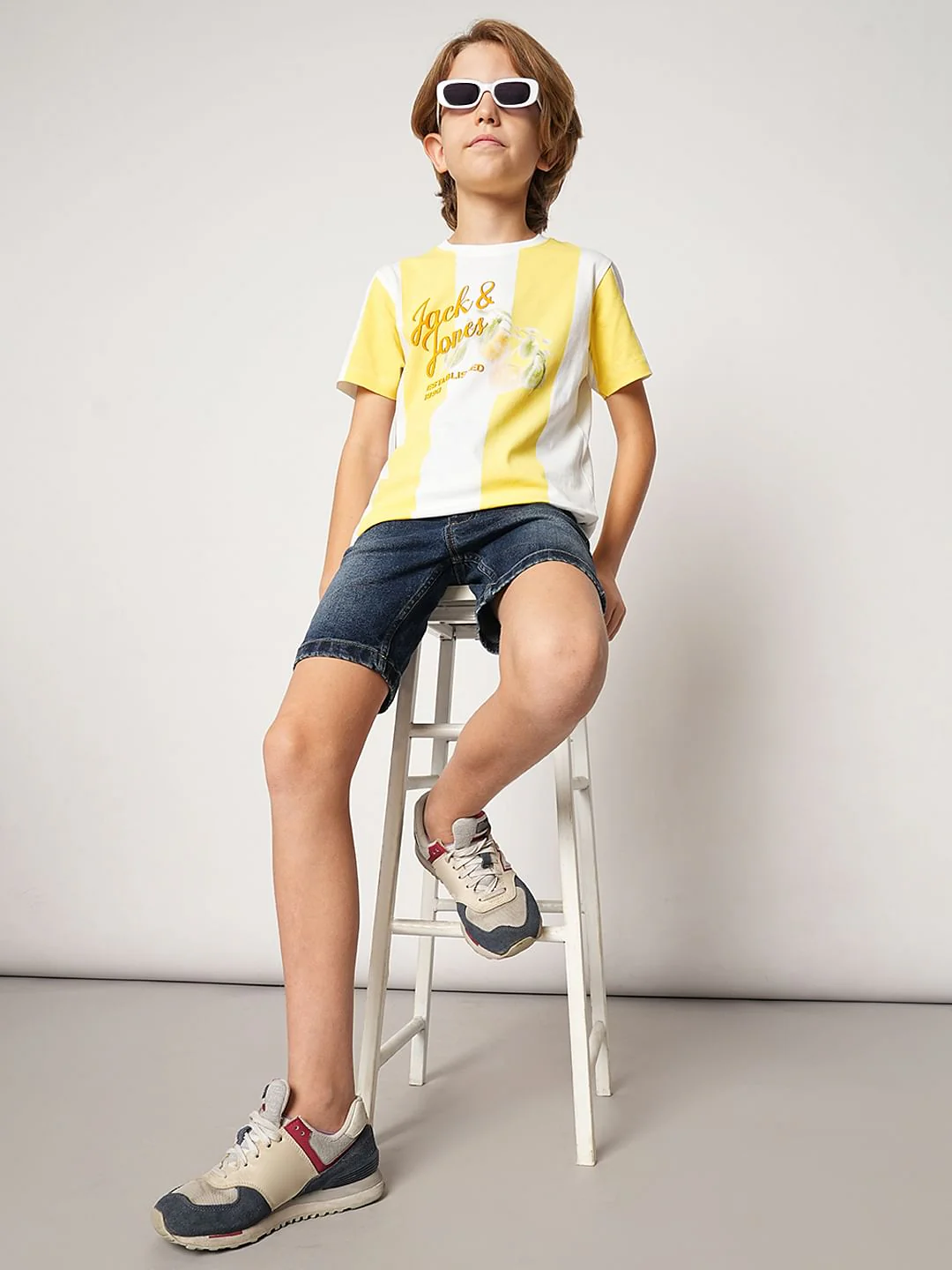 Boys Yellow Colourblocked Crew Neck T-shirt