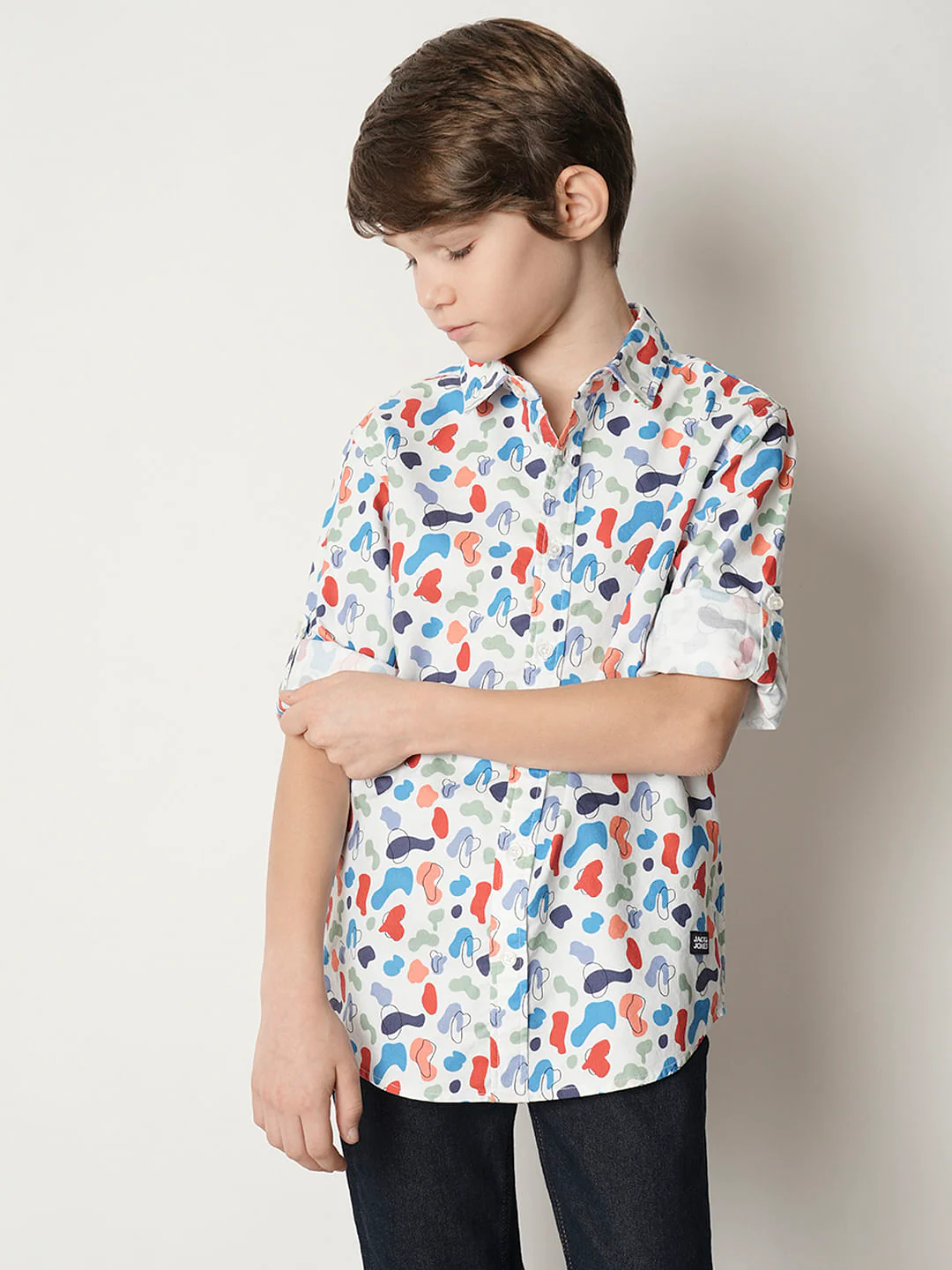 Boys White Printed Full Sleeves Shirt - Image 2