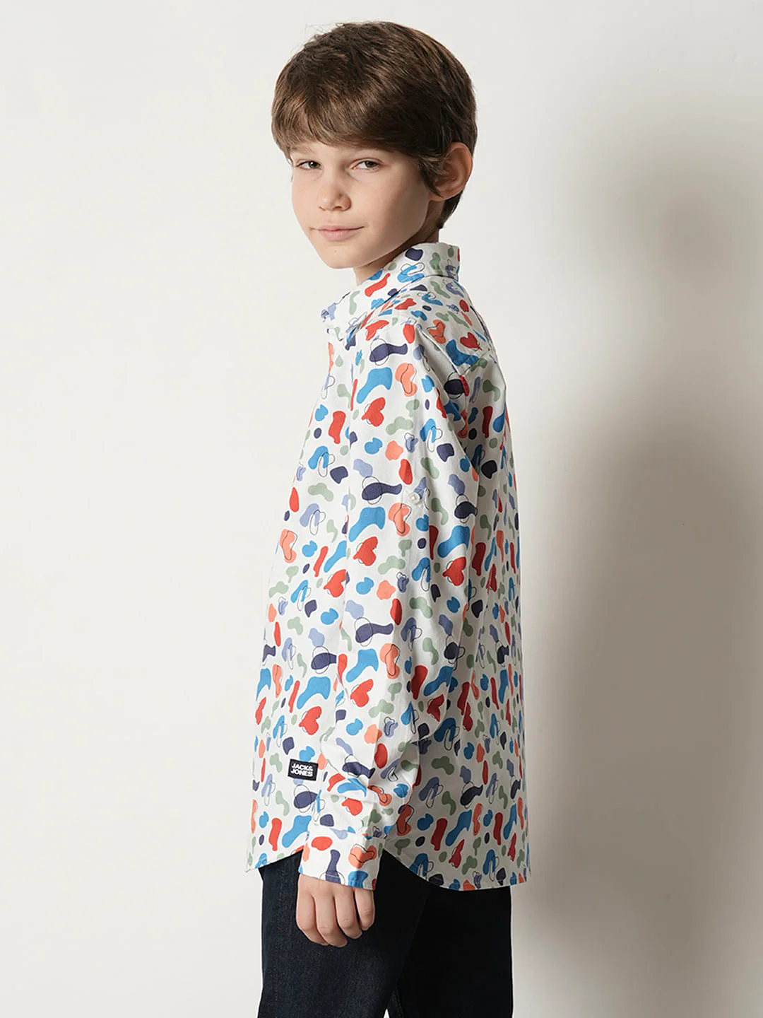 Boys White Printed Full Sleeves Shirt - Image 4