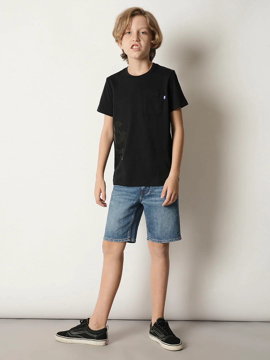 Boys Black Logo Print Crew Neck T-shirt - Image 5