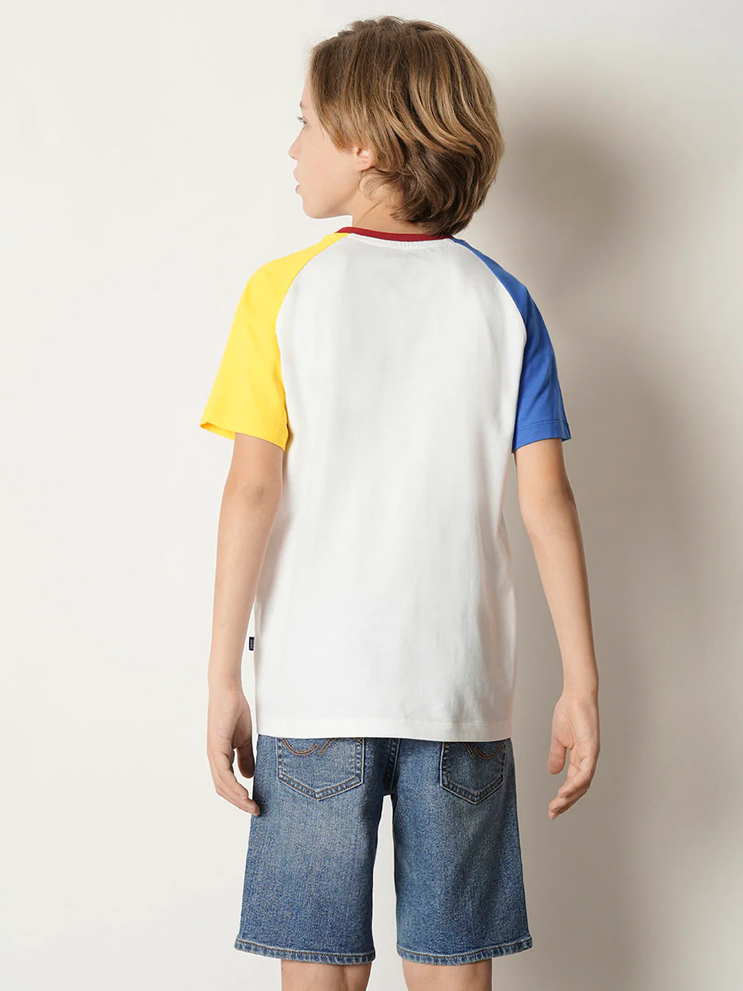 Boys White Colourblocked T-shirt - Image 4