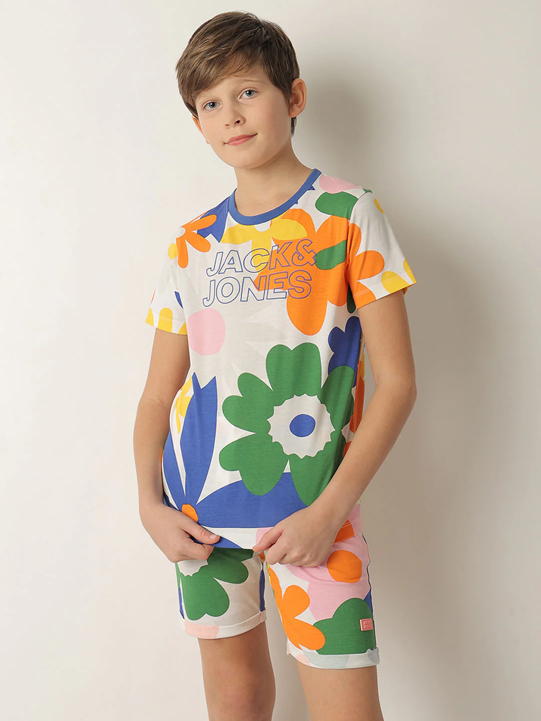 Boys Green Floral Co-ord Set T-shirt - Image 2