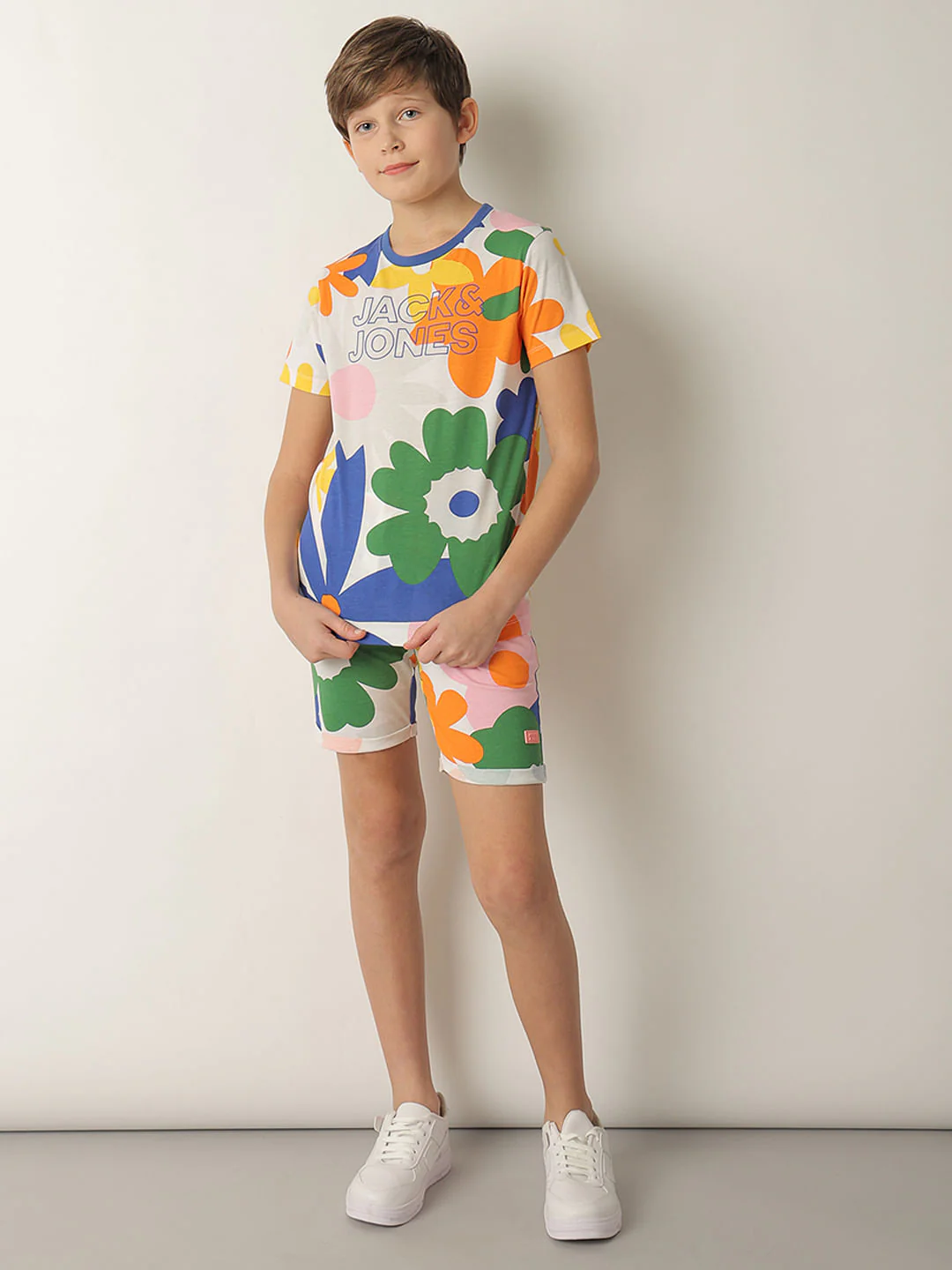Boys Green Floral Co-ord Set T-shirt - Image 5