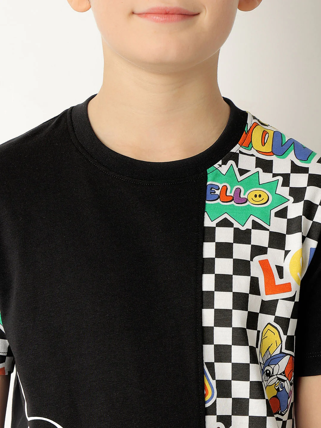 Boys Black Cut & Sew Printed T-shirt - Image 6