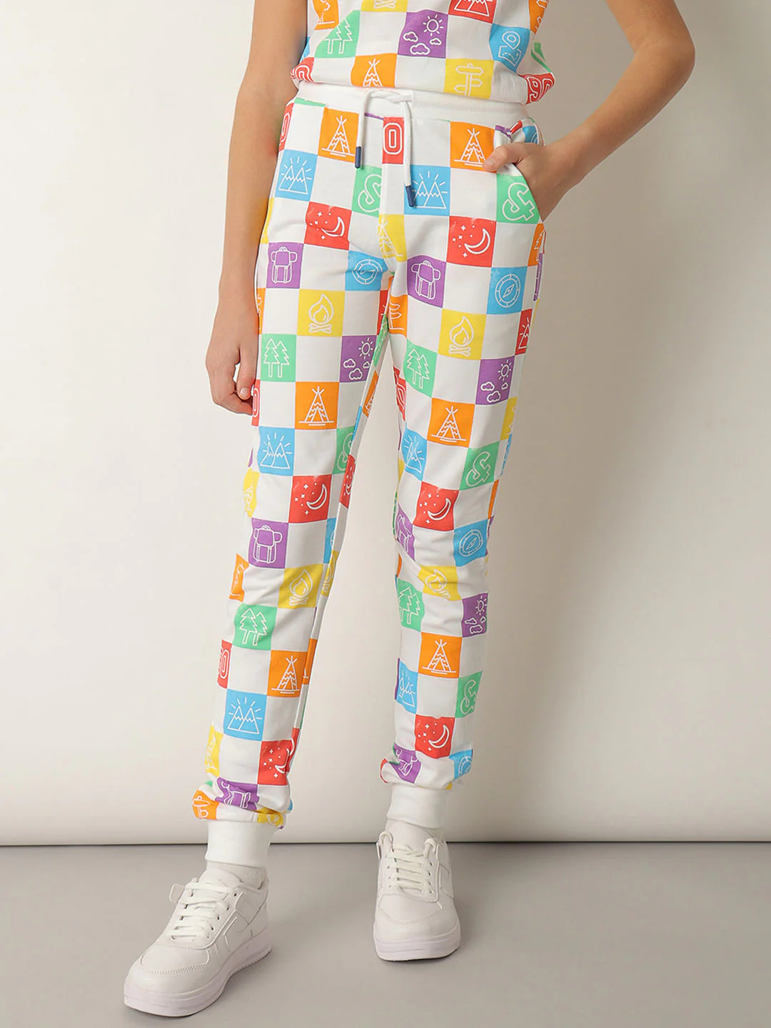 Boys White Printed Co-ord Set Sweatpants - Image 2