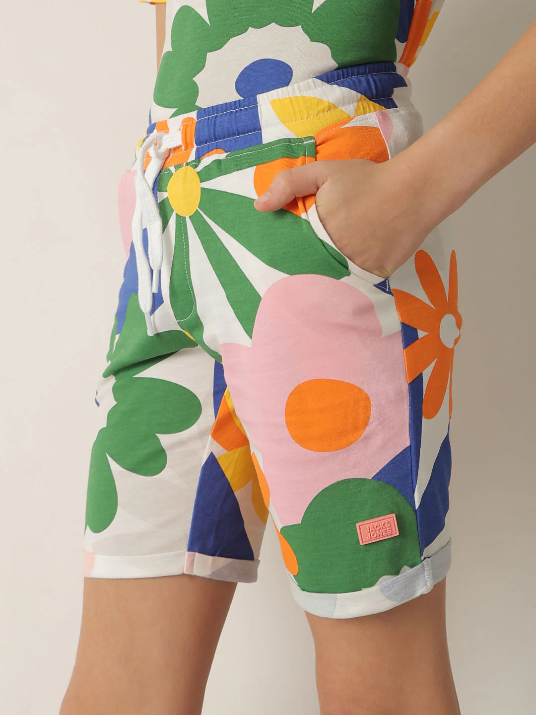 Boys Green Floral Co-ord Set Shorts - Image 6