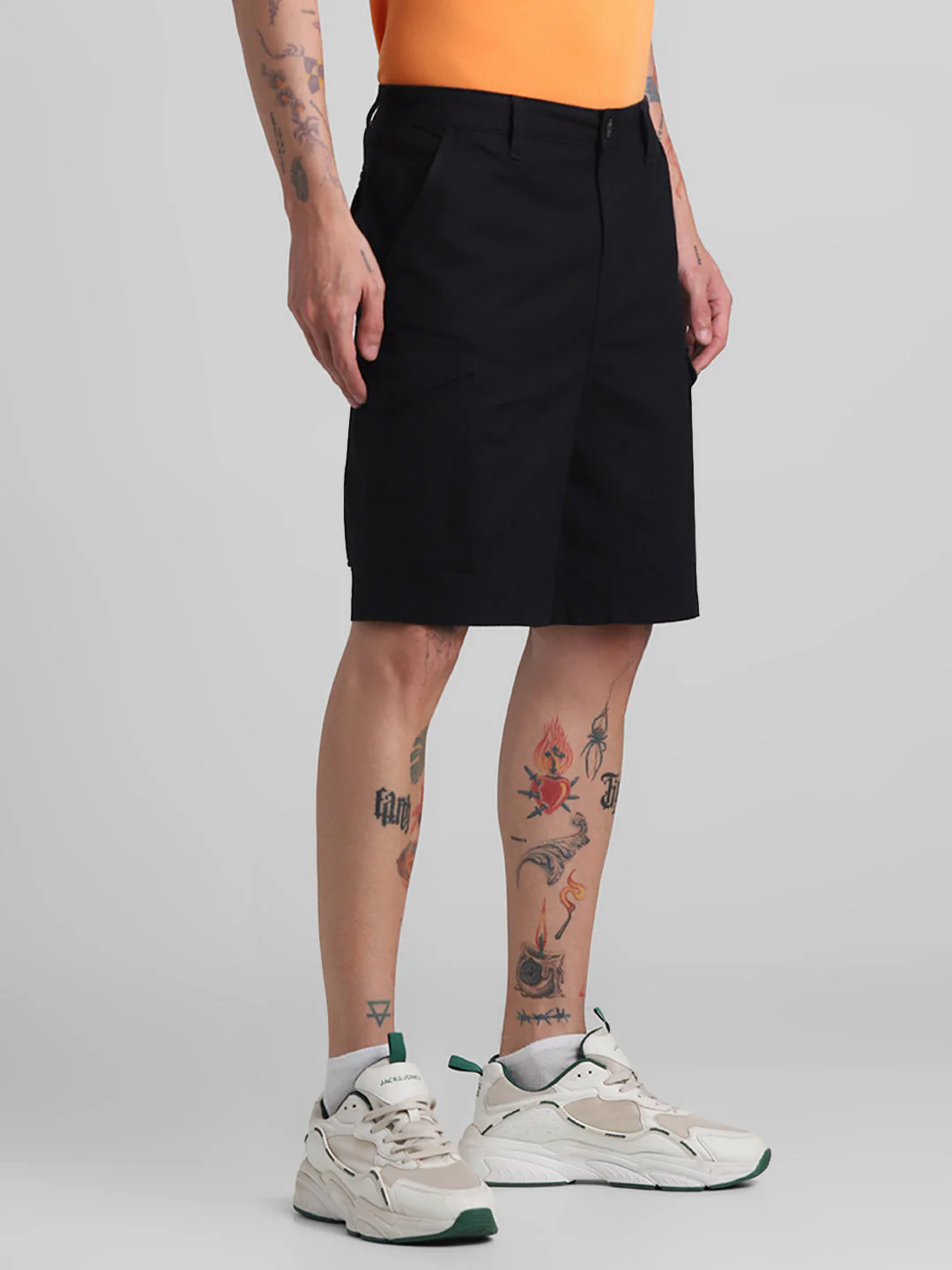 Black 6 Pocket Regular Fit Shorts - Image 2