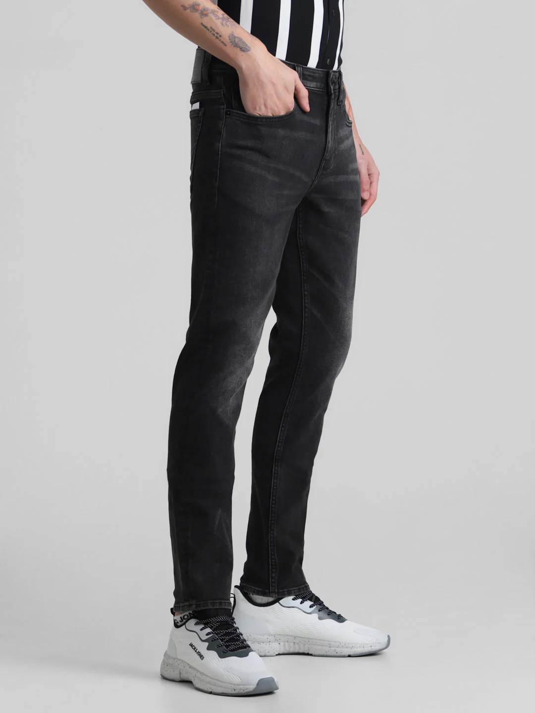 Black 5 Pocket Glenn Slim Fit Jeans - Image 2