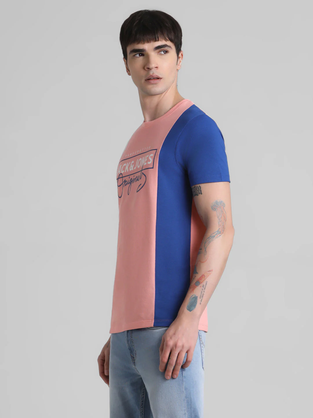 Colourblocked Logo Print T-shirt - Image 3