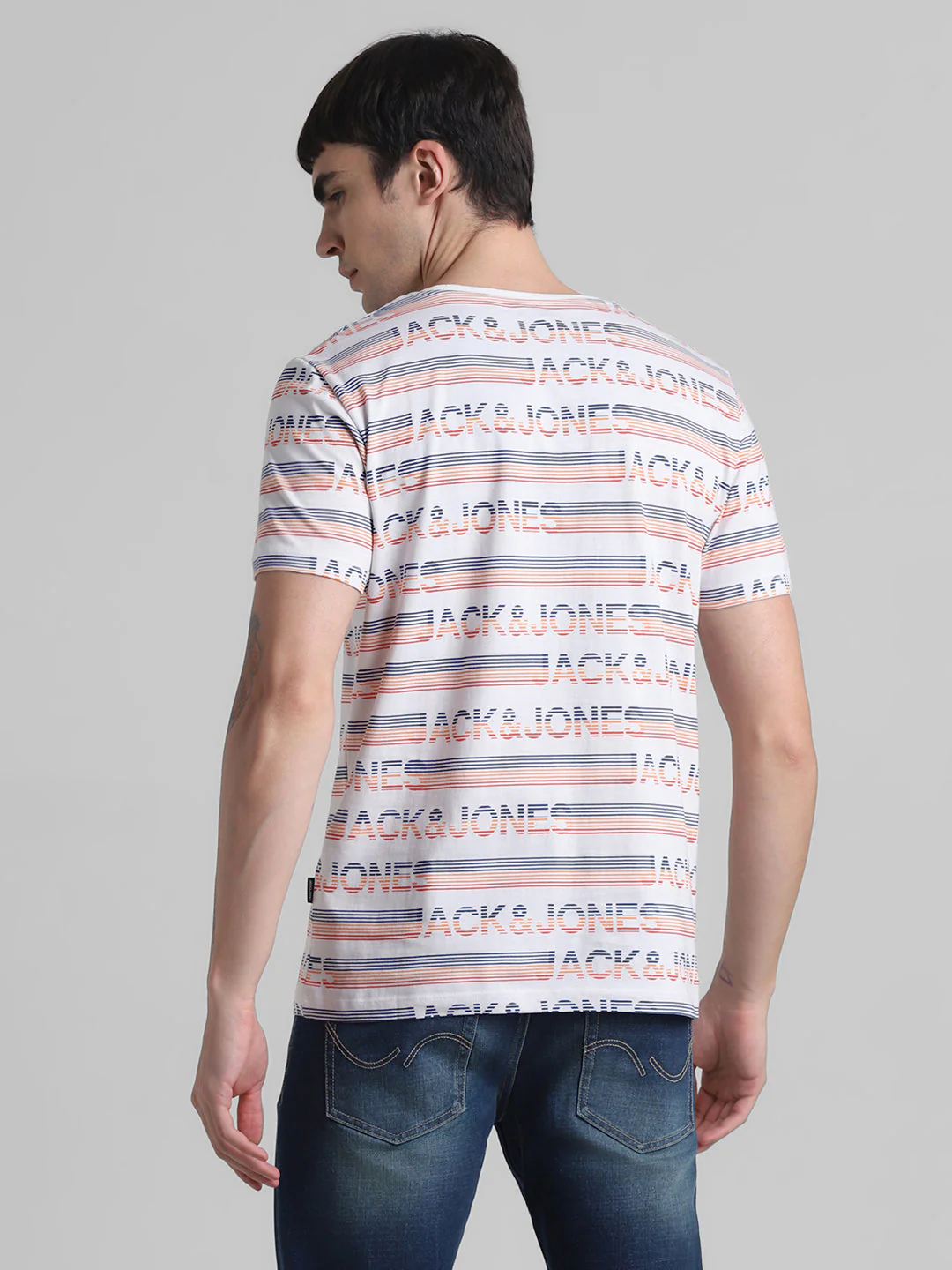 White Logo Print T-shirt - Image 4