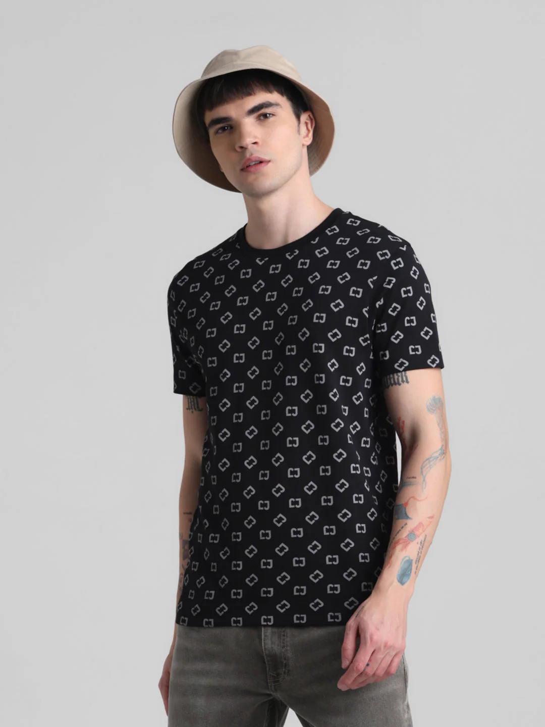 Black Printed Slim Fit T-shirt