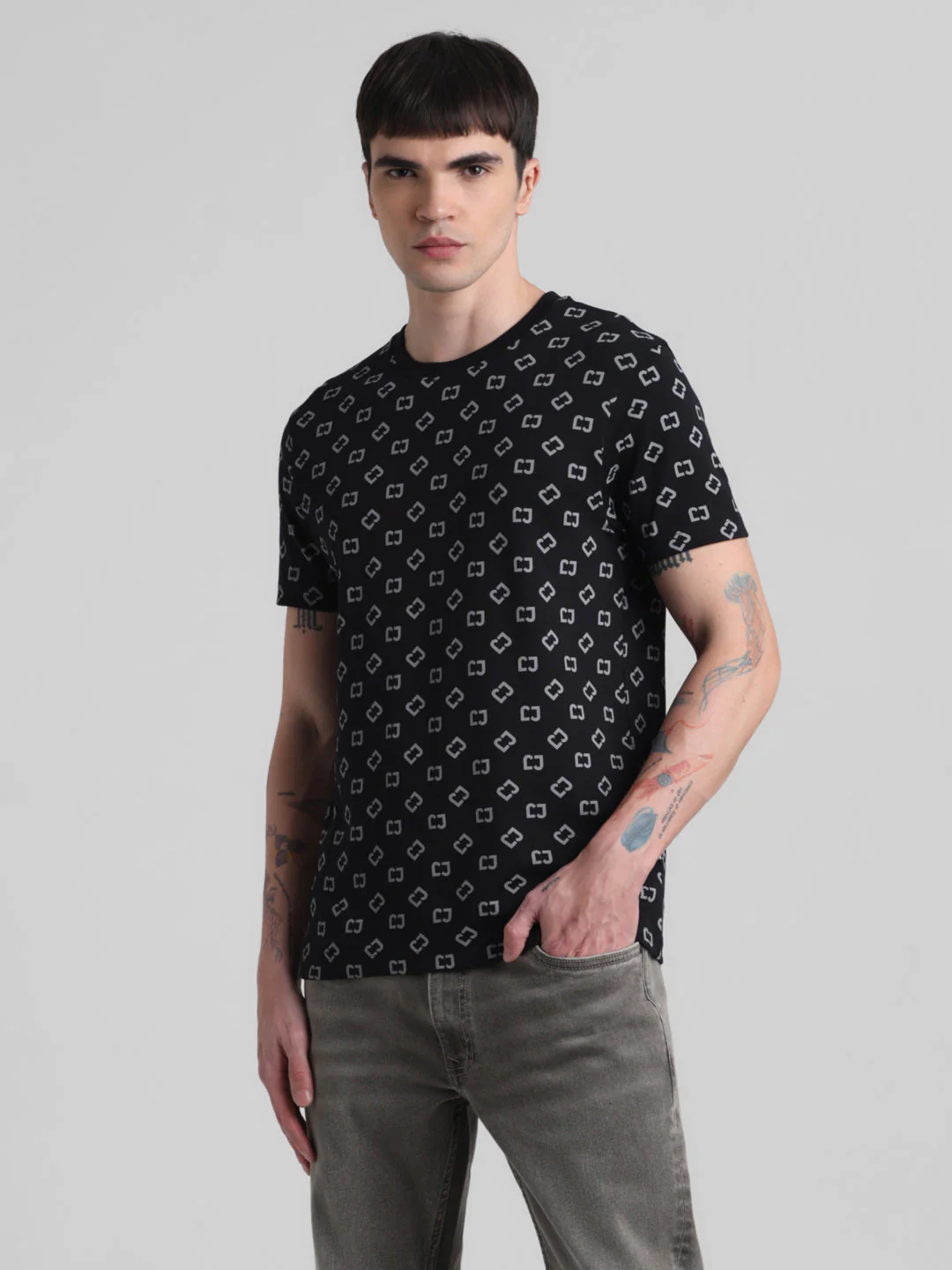 Black Printed Slim Fit T-shirt - Image 2