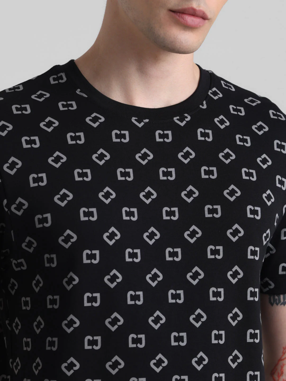 Black Printed Slim Fit T-shirt - Image 5