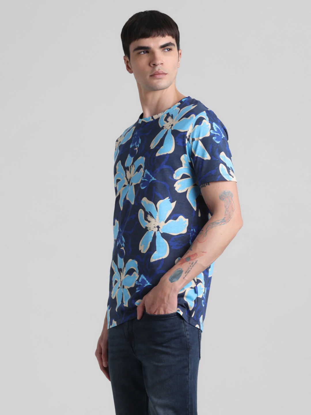 Navy Floral Cotton T-shirt - Image 3