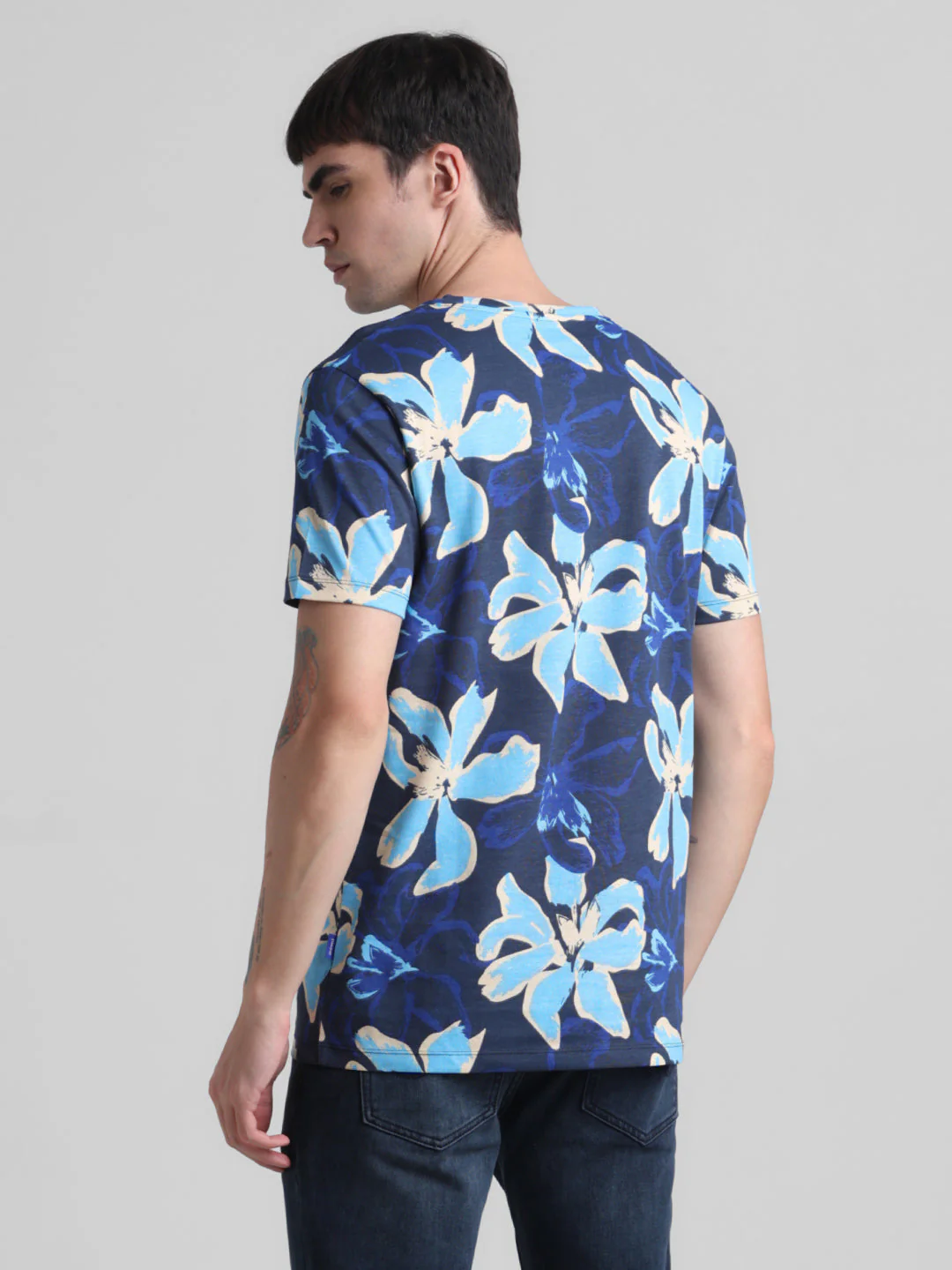 Navy Floral Cotton T-shirt - Image 4