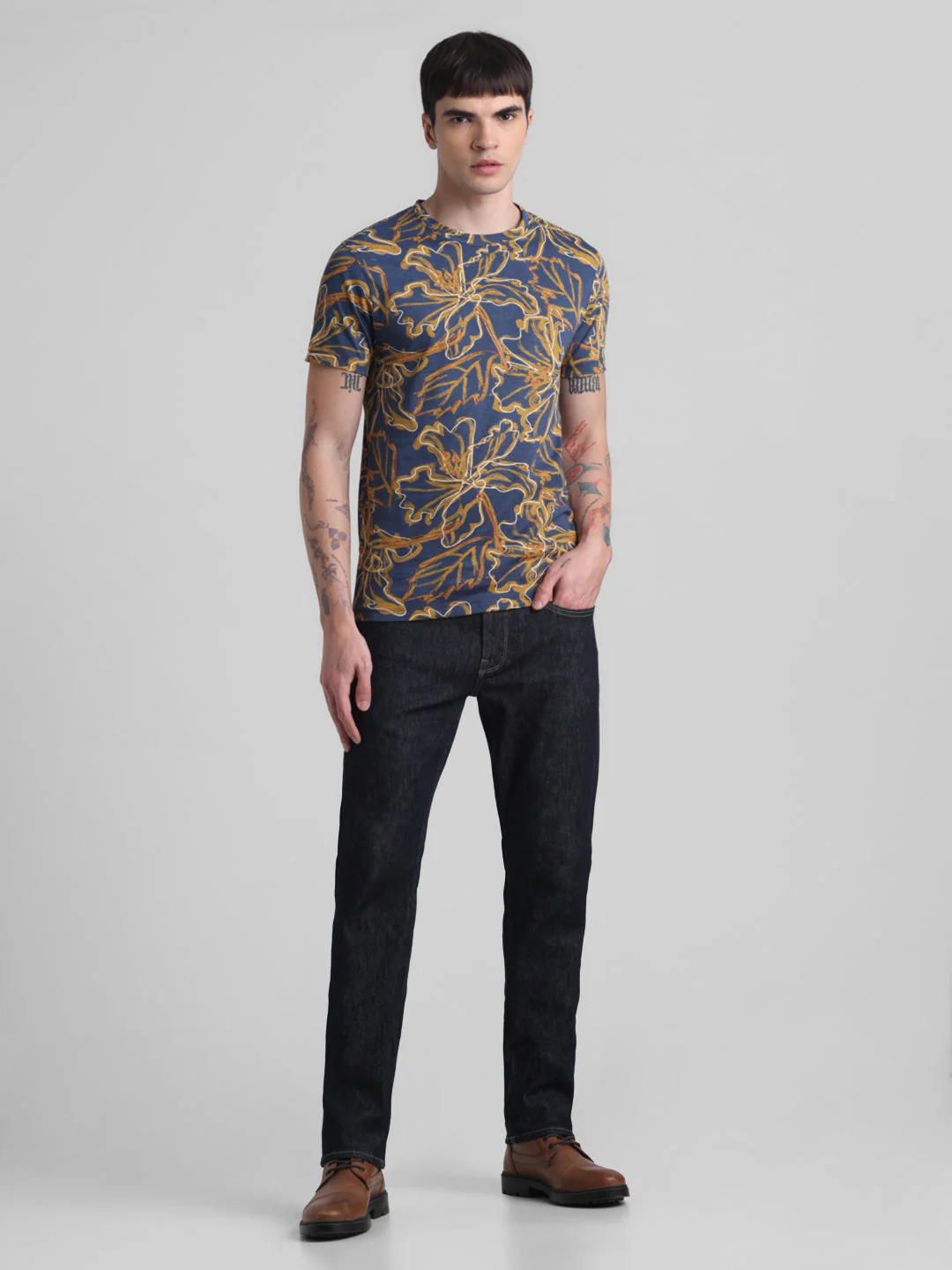 Navy Floral Slim Fit T-shirt - Image 6