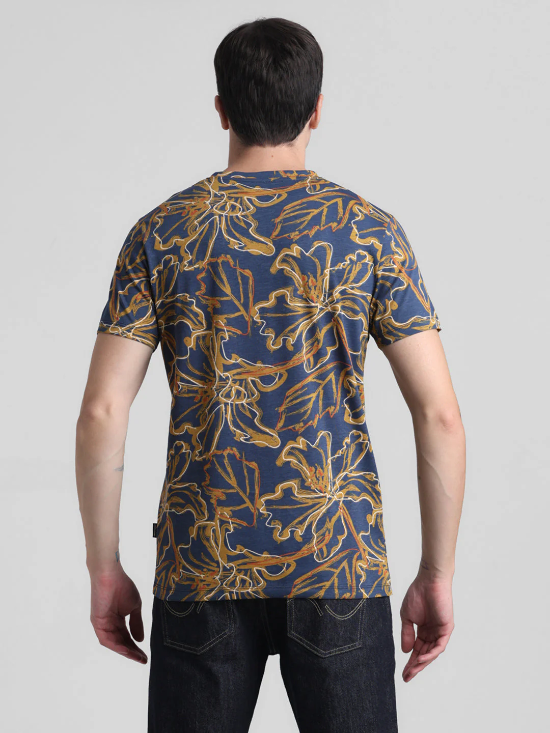 Navy Floral Slim Fit T-shirt - Image 9