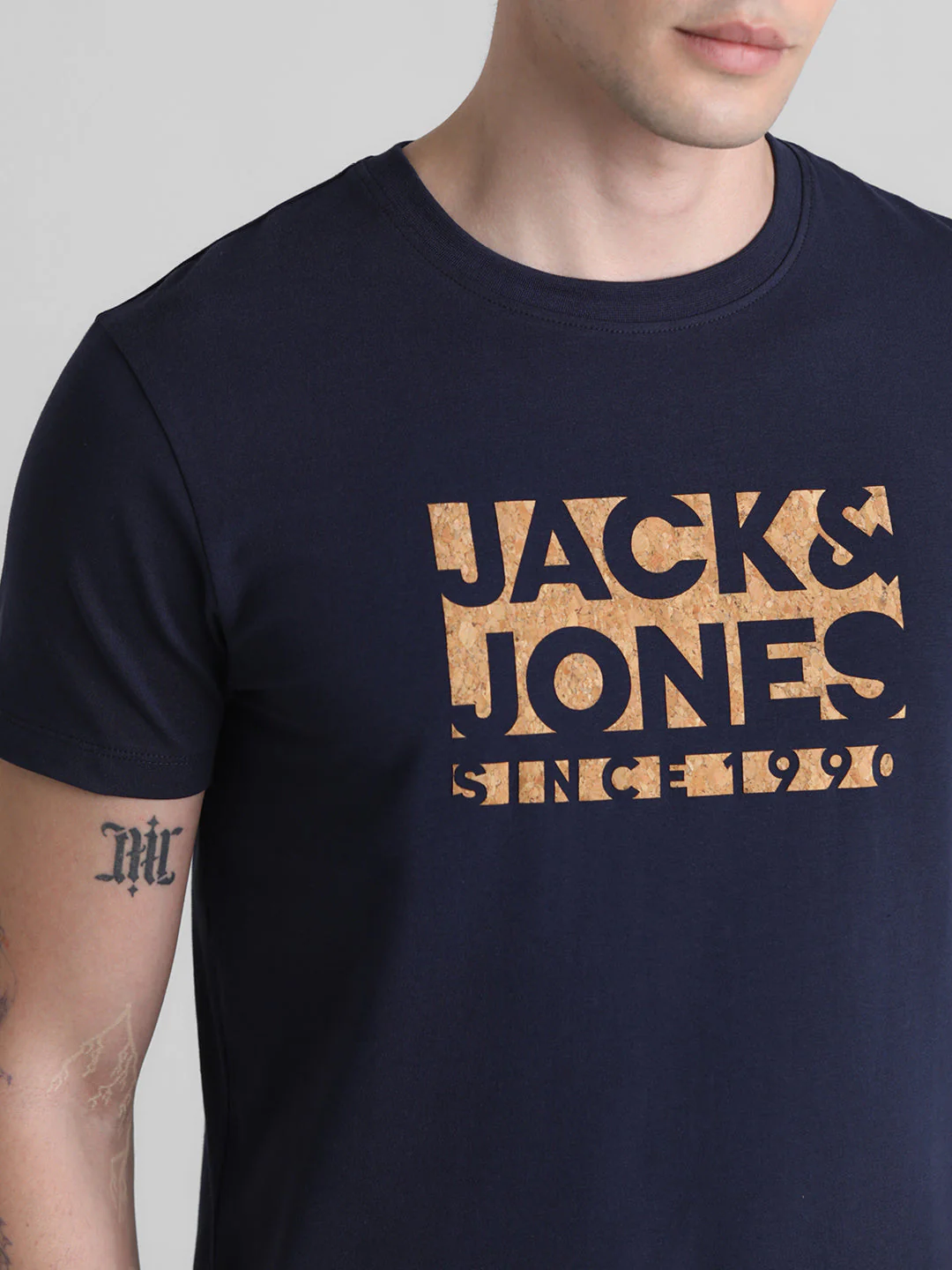 Navy Logo Print Cotton T-shirt - Image 5