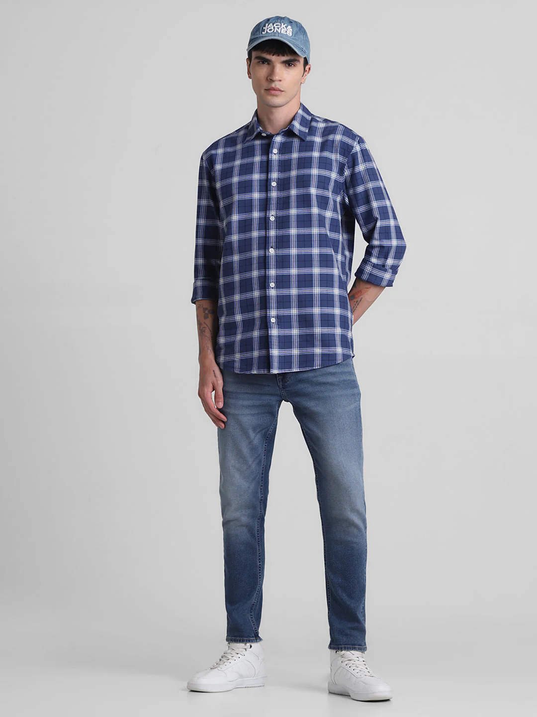 Light Blue 5 Pocket Brak Cropped Jeans - Image 5