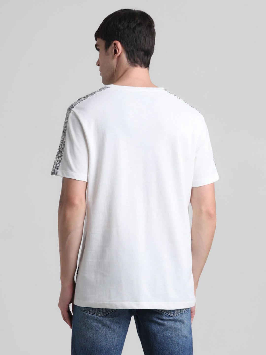 Black Contrast Tape T-shirt - Image 4