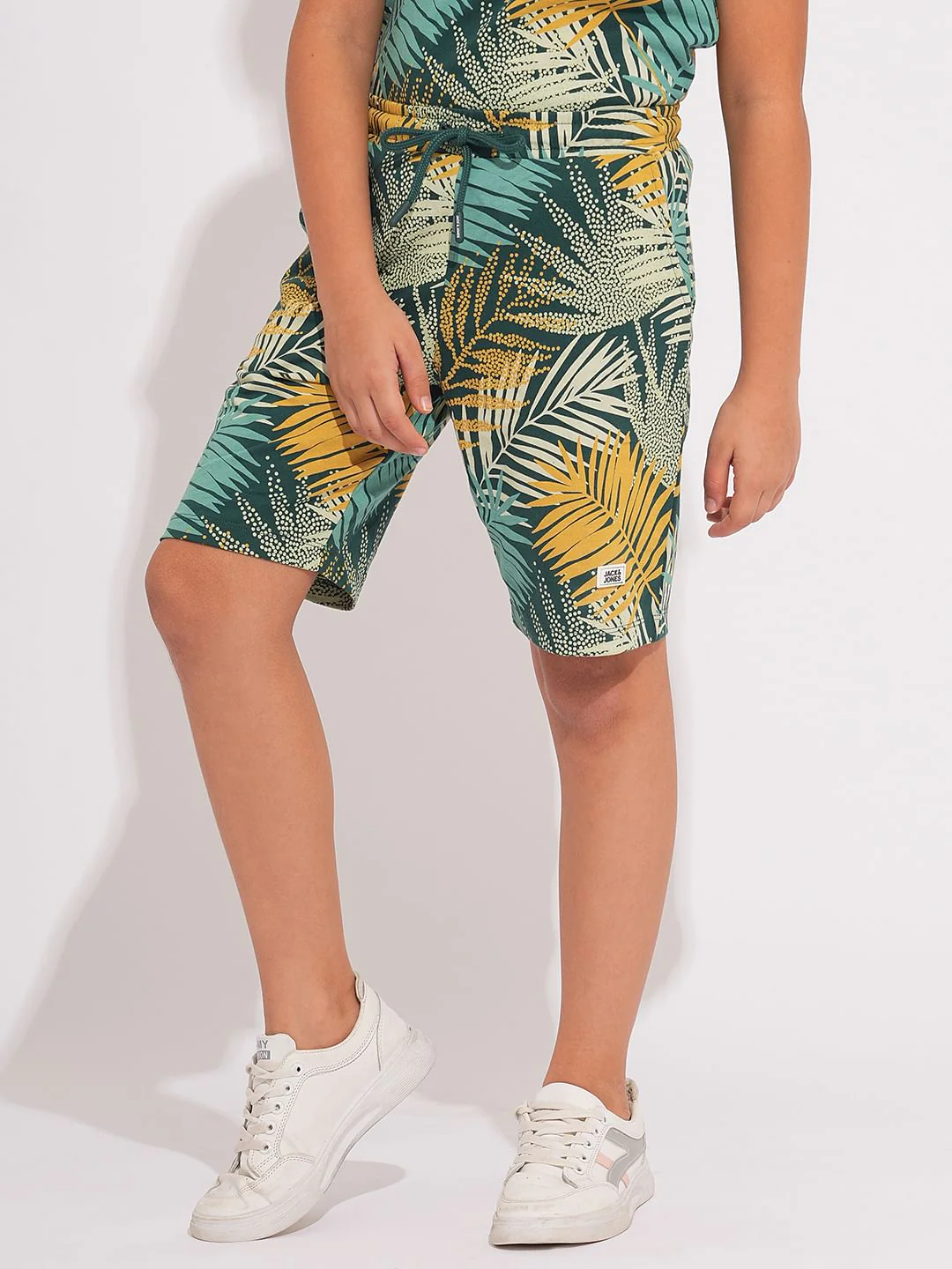 Boys Green Tropical Print Co-ord Set Shorts - Image 2
