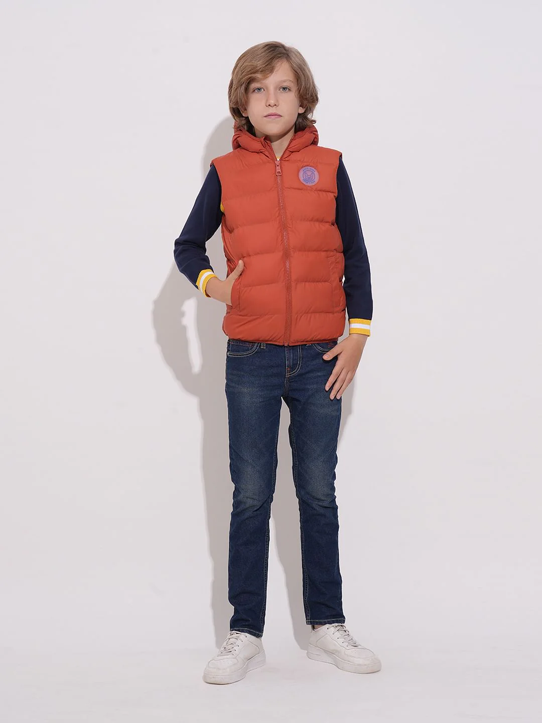 Boys Red Sleeveless Hooded Jacket - Image 5