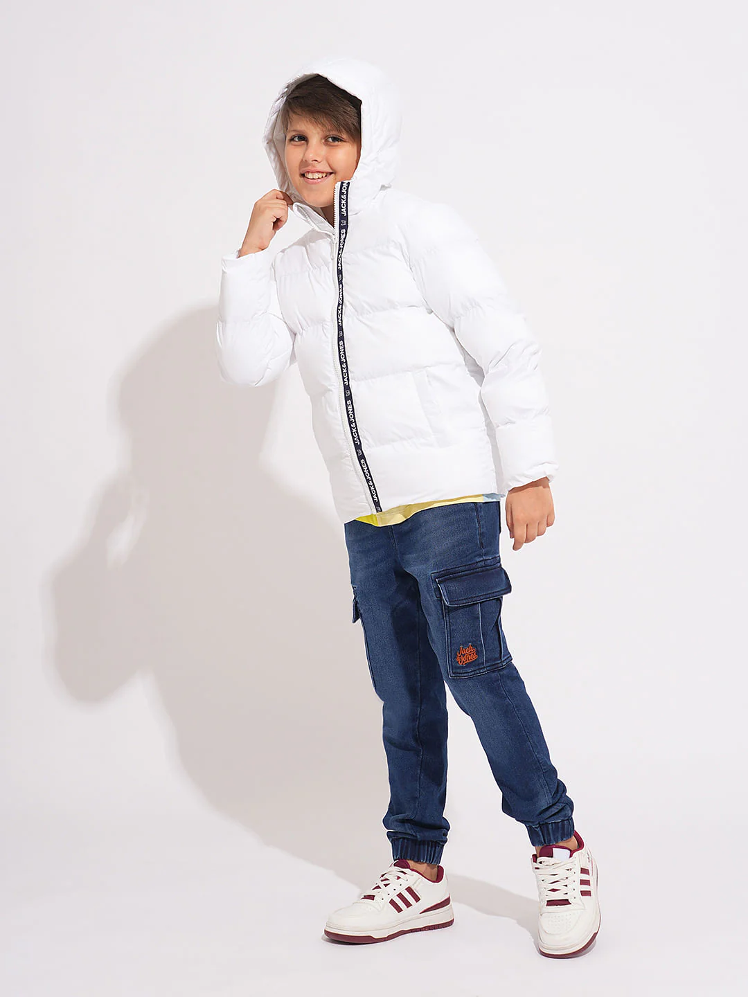Boys White Hooded Puffer Jacket - Image 5
