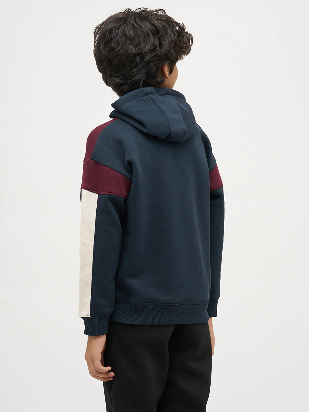 Boys Maroon Colourblocked Sweatshirt - Image 4