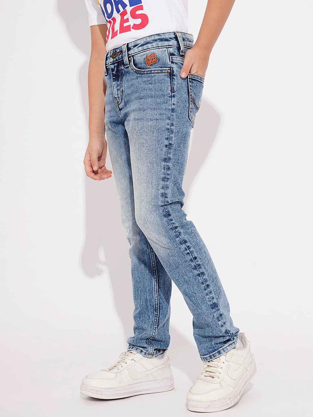 BOYS Blue Heavily Washed Regular Fit Jeans - Image 3