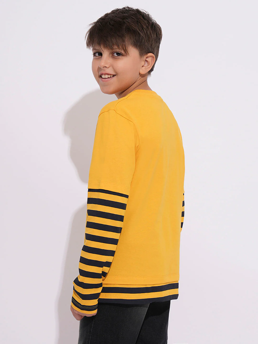 Boys Yellow Printed Crew Neck T-shirt - Image 4