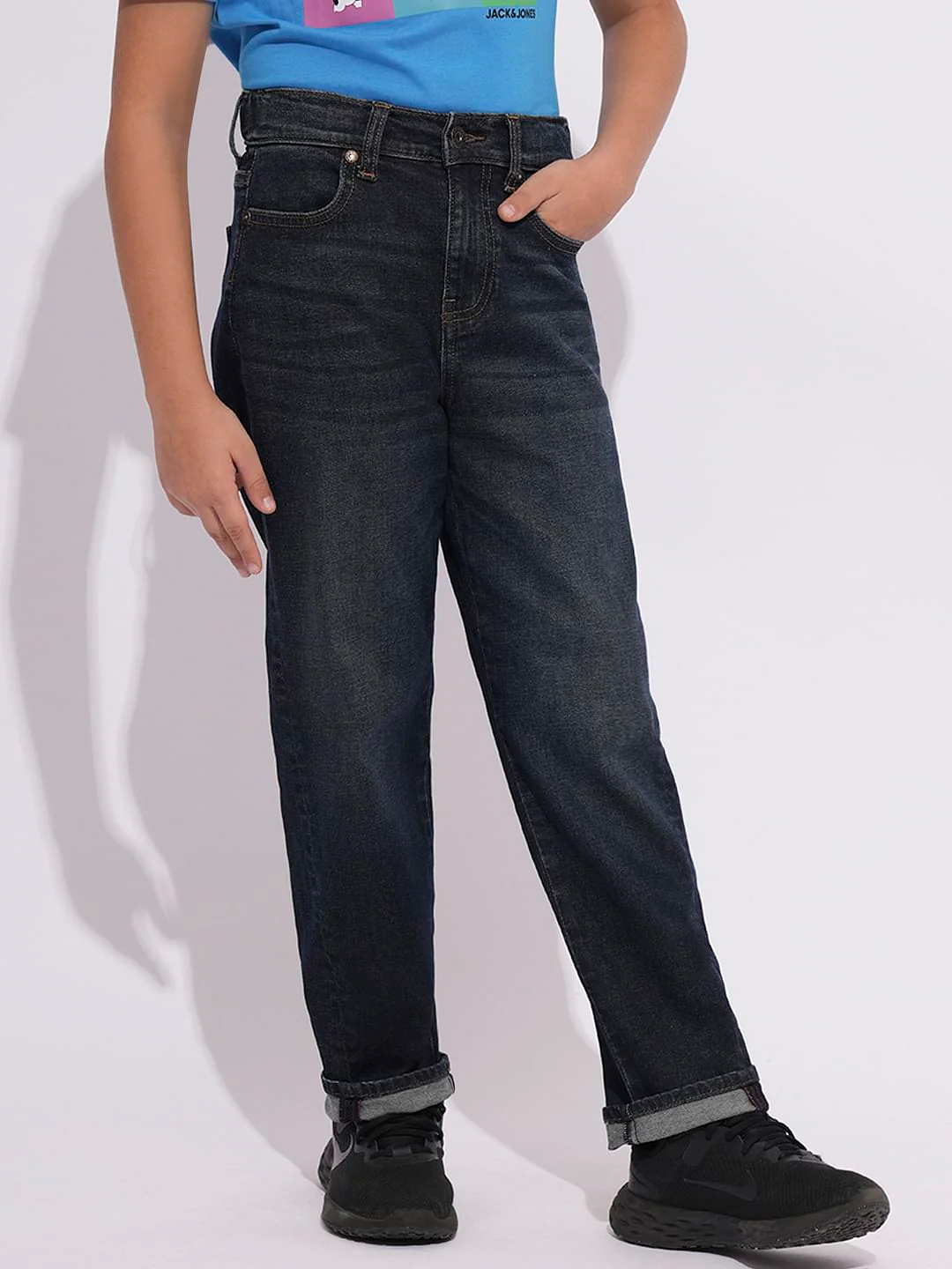 Vintage Blue Mid Rise Washed Loose Fit Jeans - Image 2