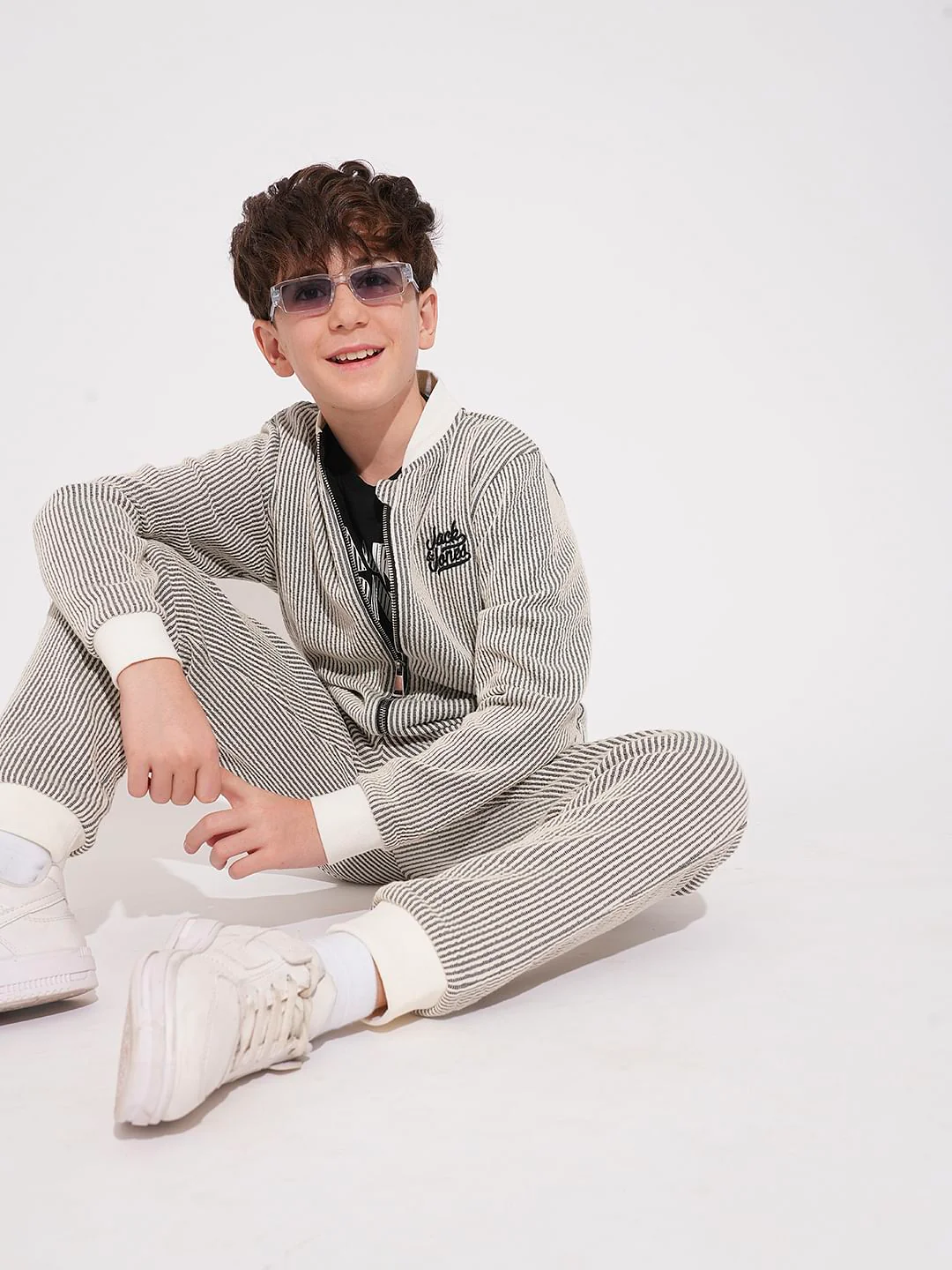 Boys White Striped Co-ord Set Sweat-Jacket