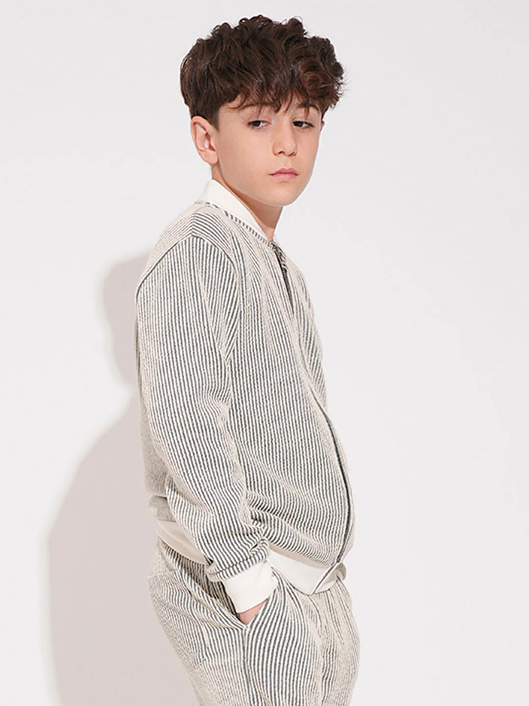 Boys White Striped Co-ord Set Sweat-Jacket - Image 3