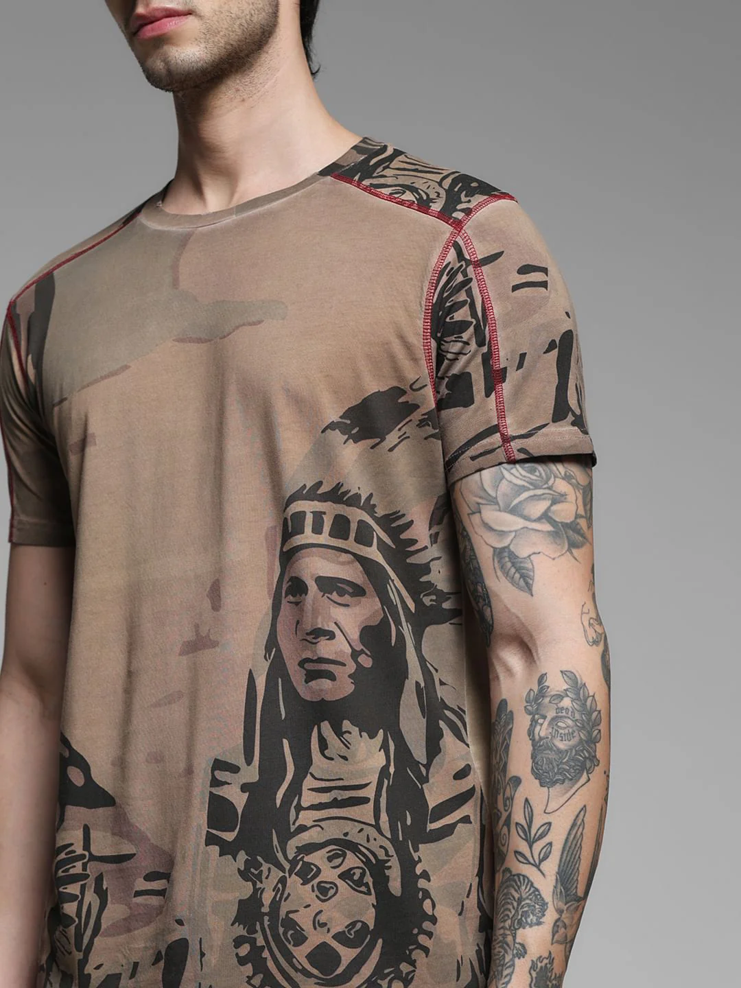 Dark Brown Printed Crew Neck T-shirt - Image 5