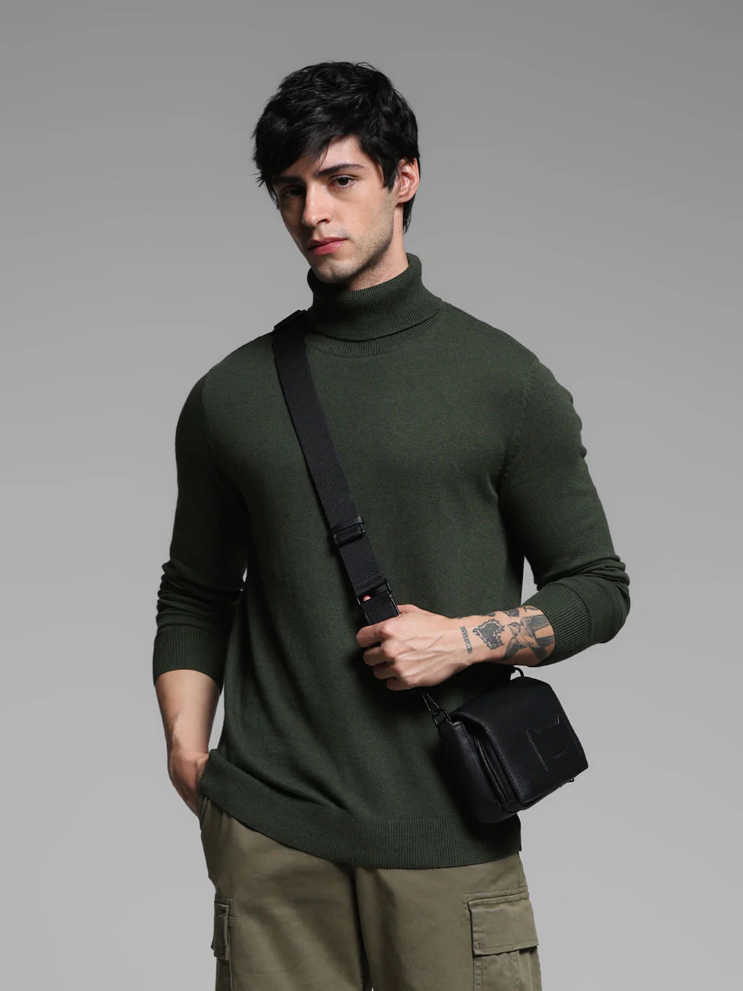Green Turtle Neck Flat Knit Pullover