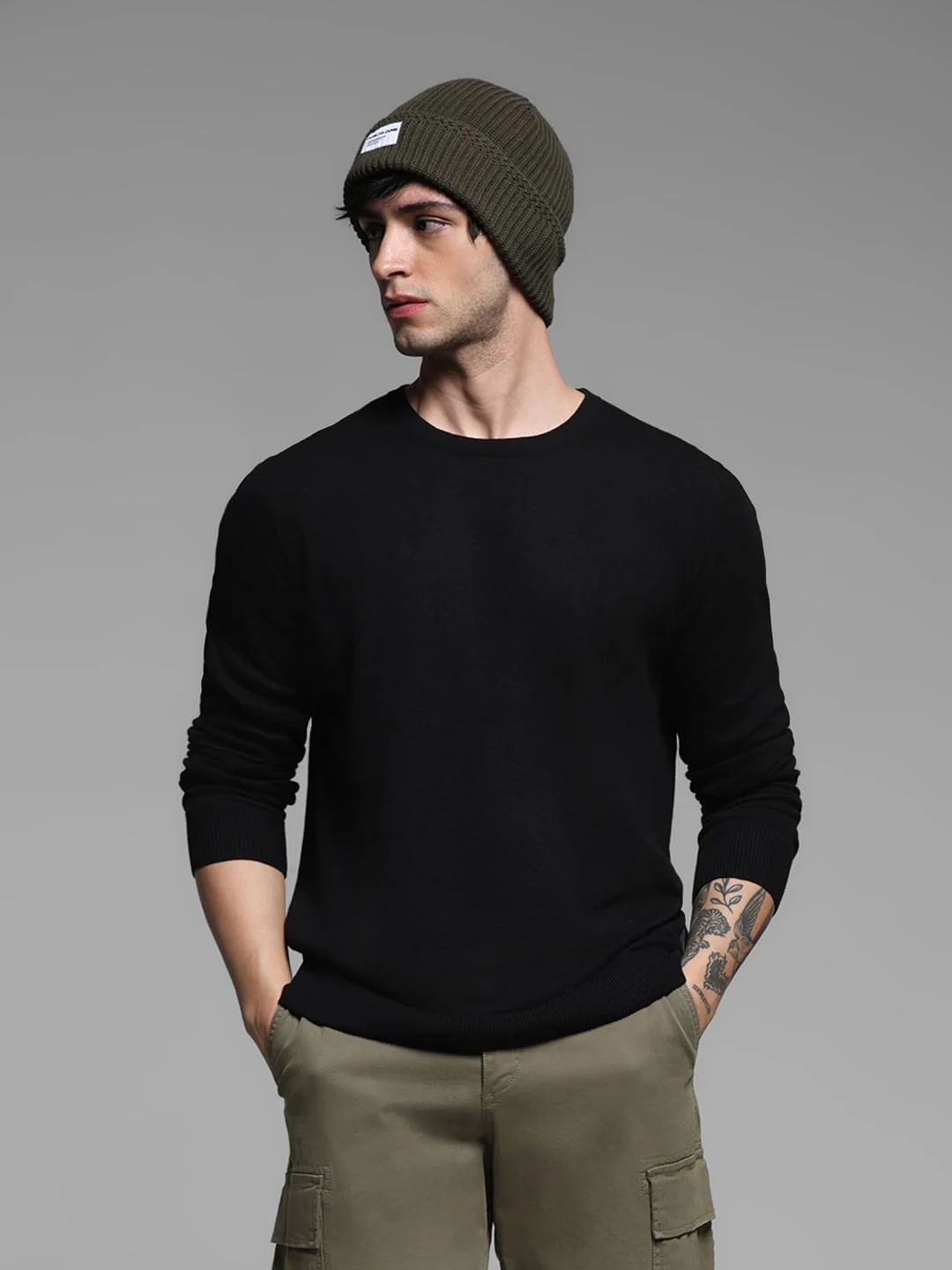 Black Flat Knit Pullover
