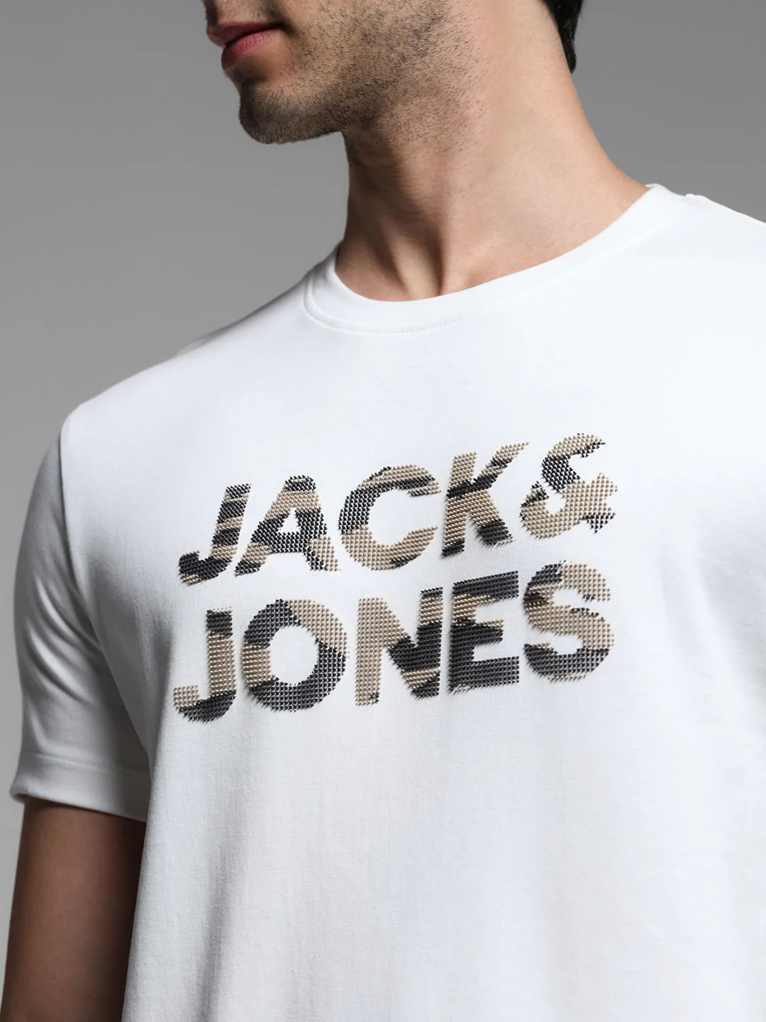 White Printed Crew Neck T-shirt - Image 5