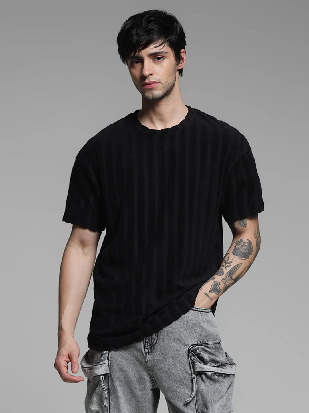 Black Striped Crew Neck T-shirt - Image 2