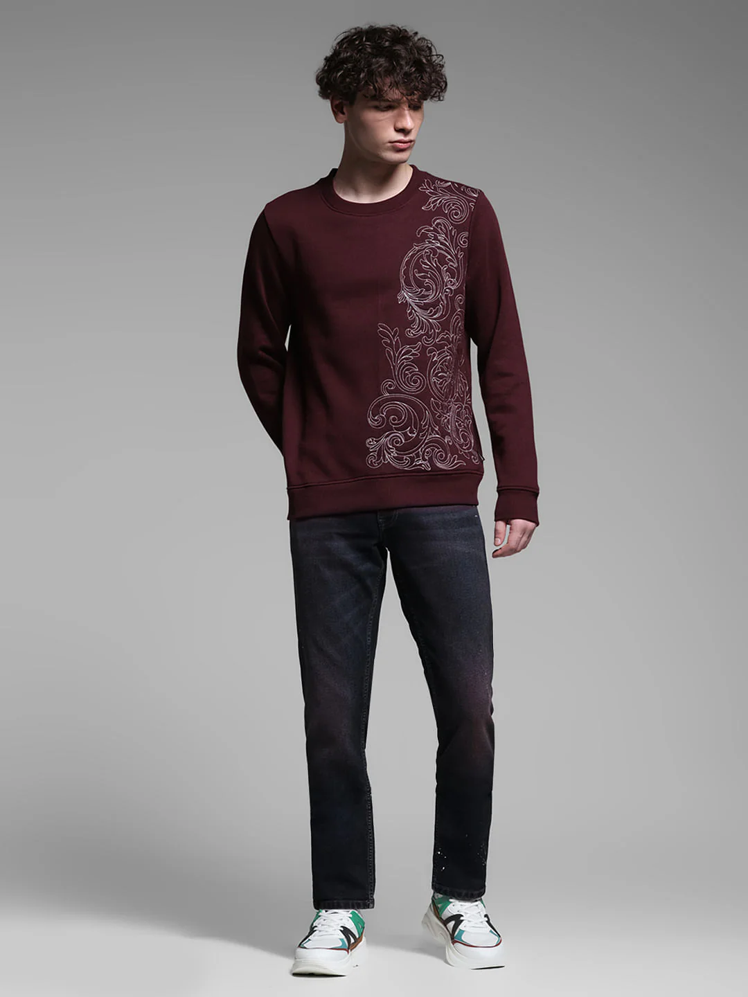 Maroon Embroidered Sweatshirt - Image 6