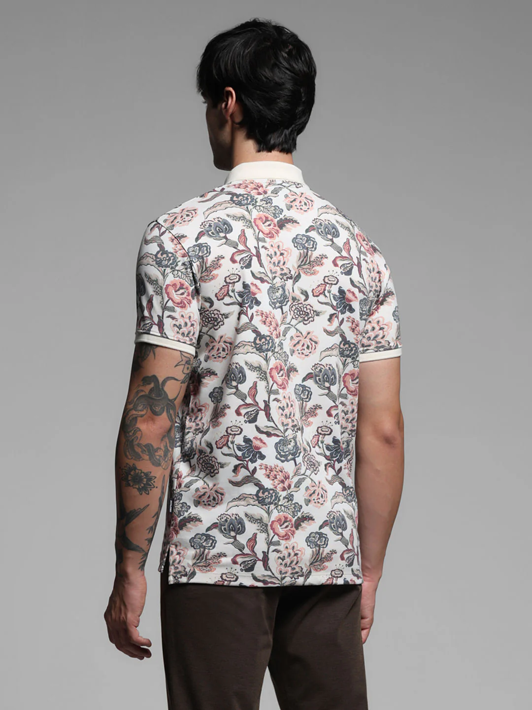 White Floral Polo T-shirt - Image 4