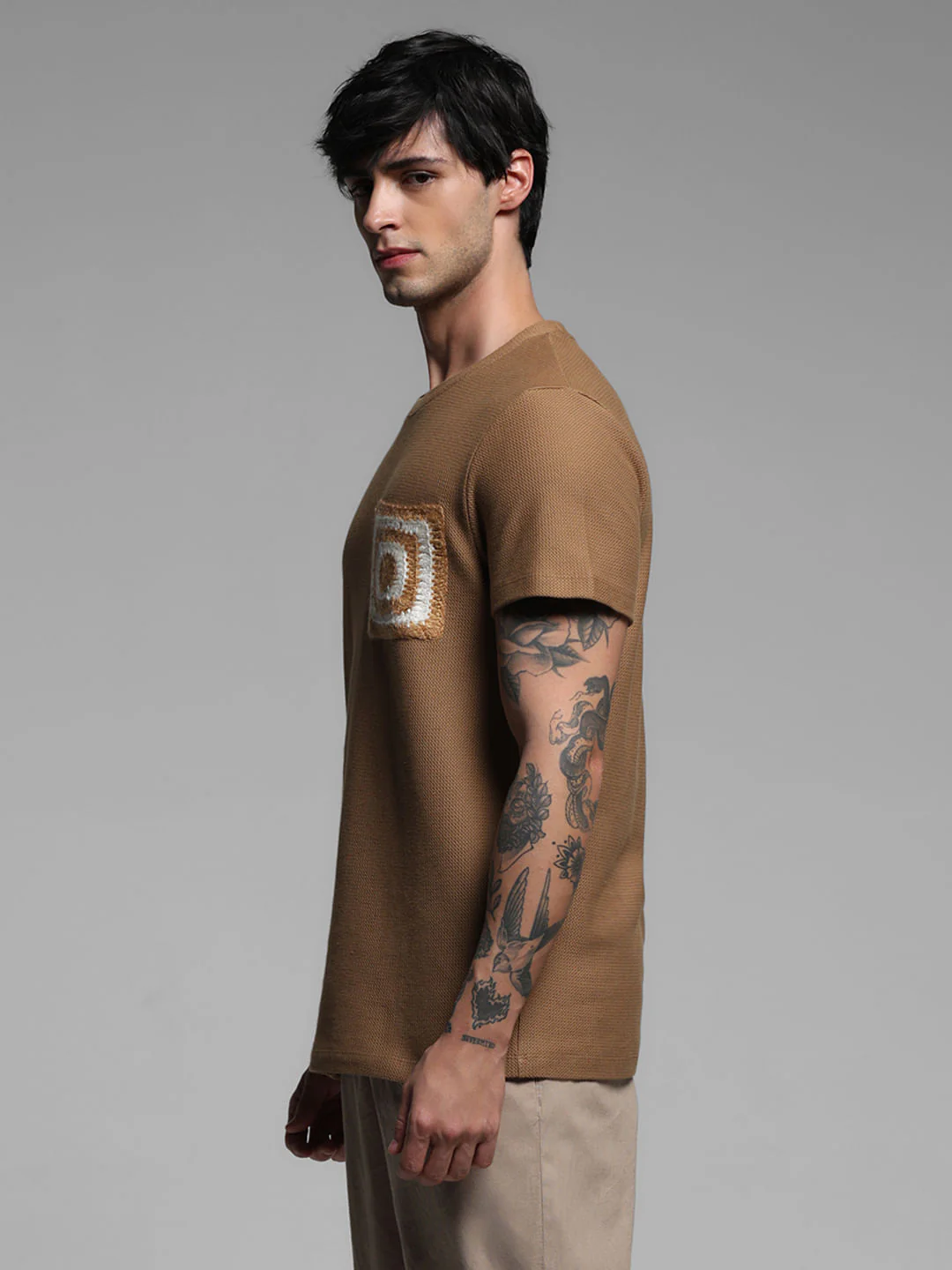 Brown Crochet Pocket Detail T-shirt - Image 3
