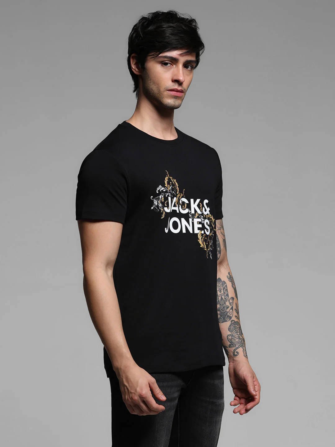 Black Graphic Print Crew Neck T-shirt - Image 3