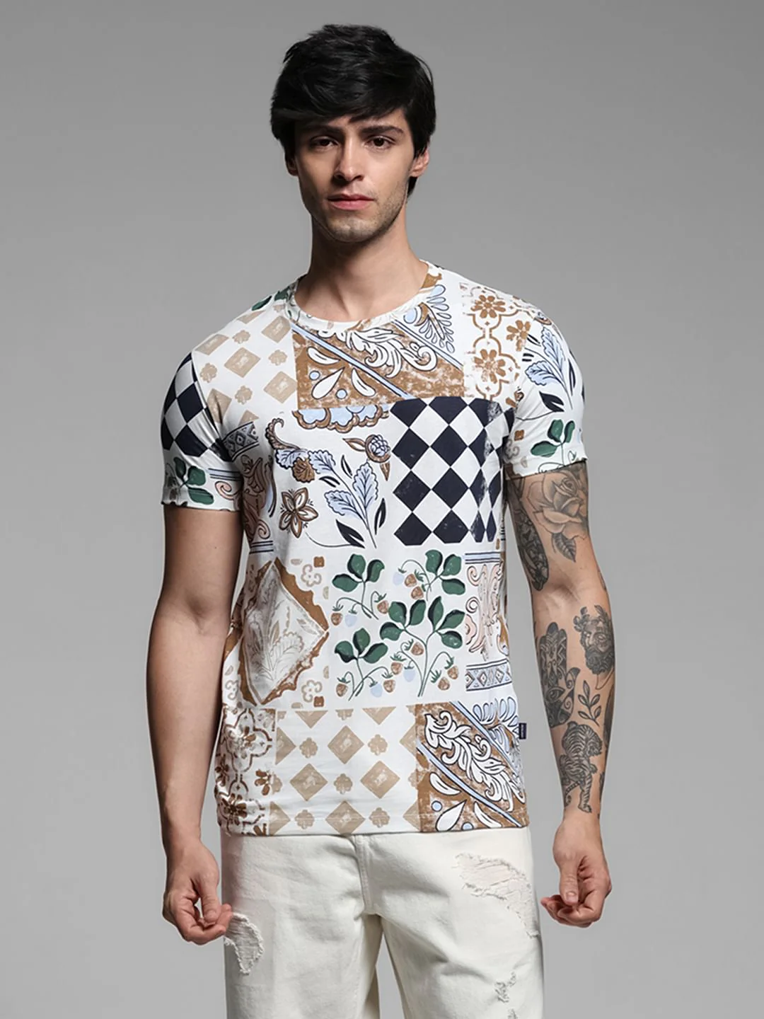 White Printed Crew Neck T-shirt - Image 2