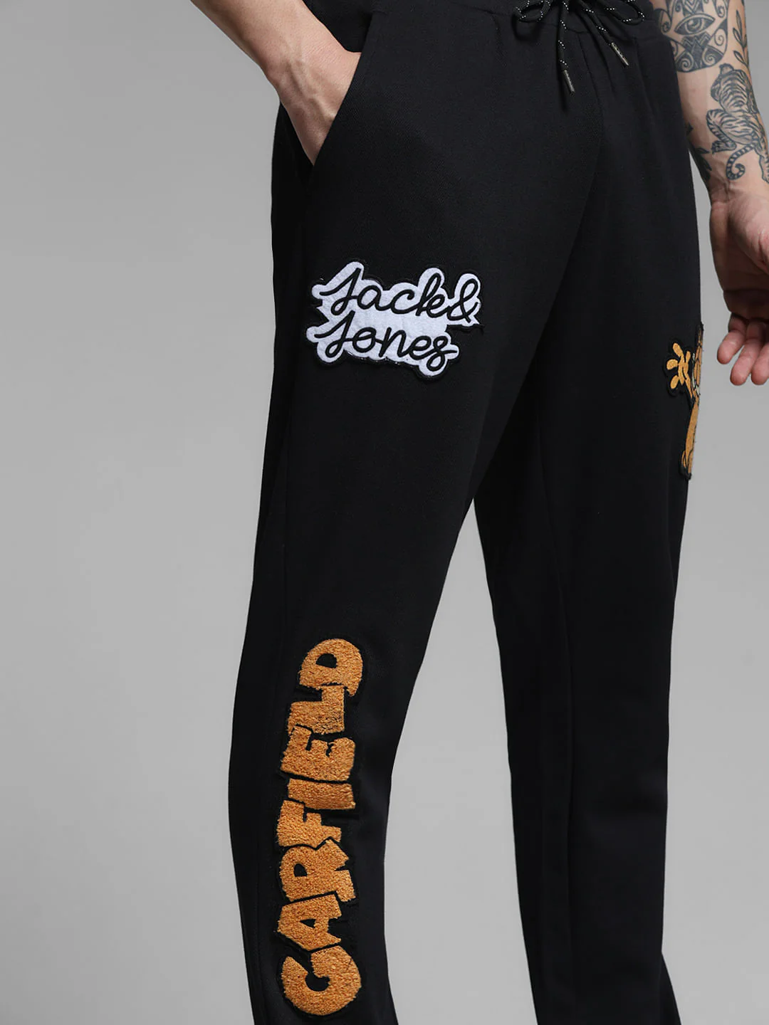 X GARFIELD Black Applique Printed Sweatpants - Image 4